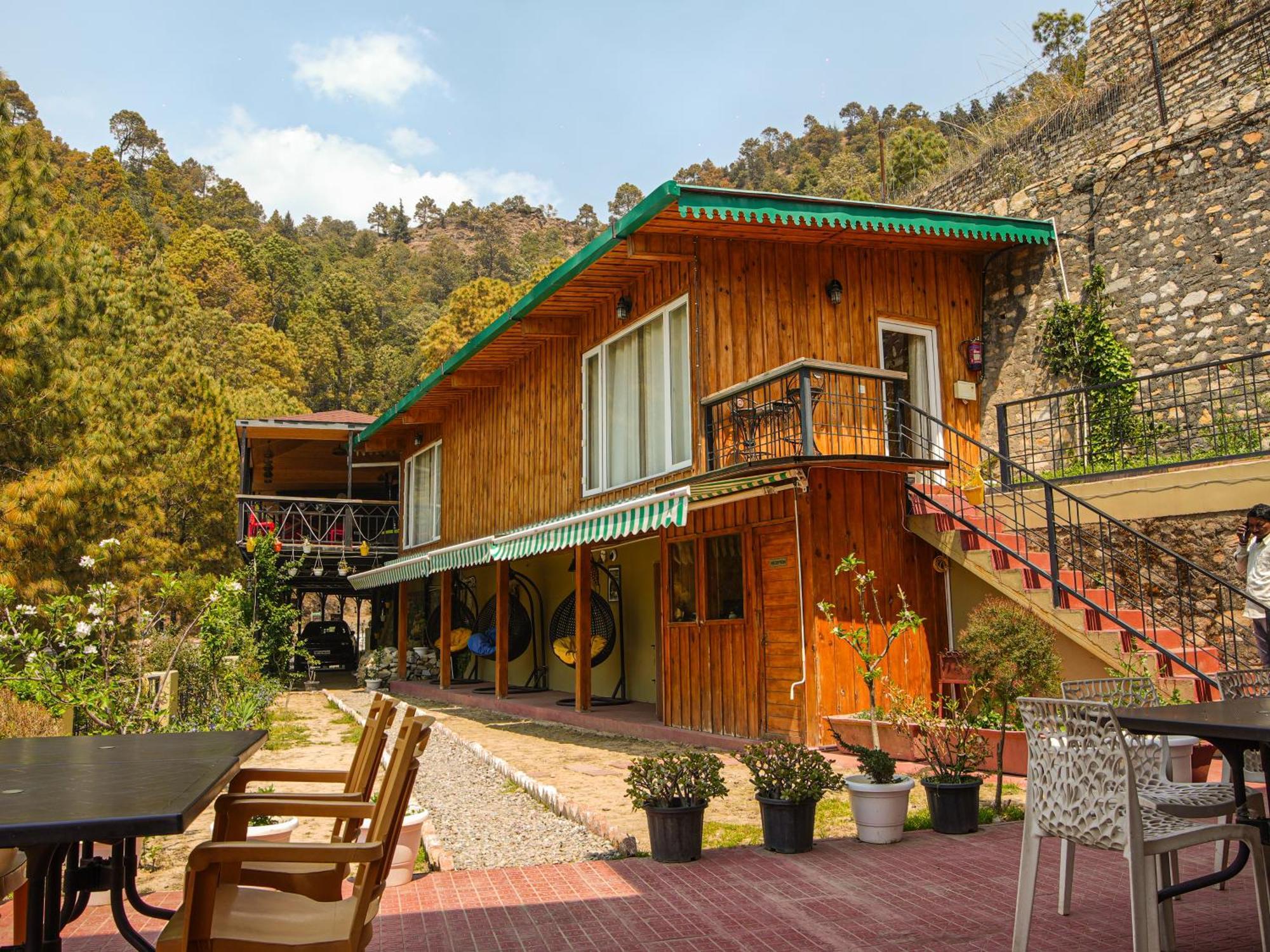 Thehimalayanliving Whistling Pines Mukteshwar Exterior foto